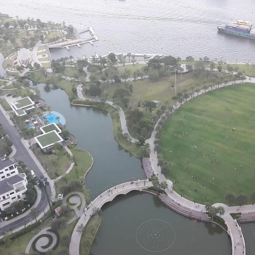 Vinhome Central Park At Landmark 81 Ho Chi Minh City Apartment